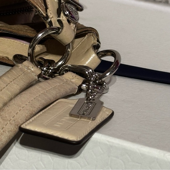 Coach Signature 16327 Mia Maggie Inlaid C Hobo Patchwork Leather Tan Brown - Picture 11 of 11